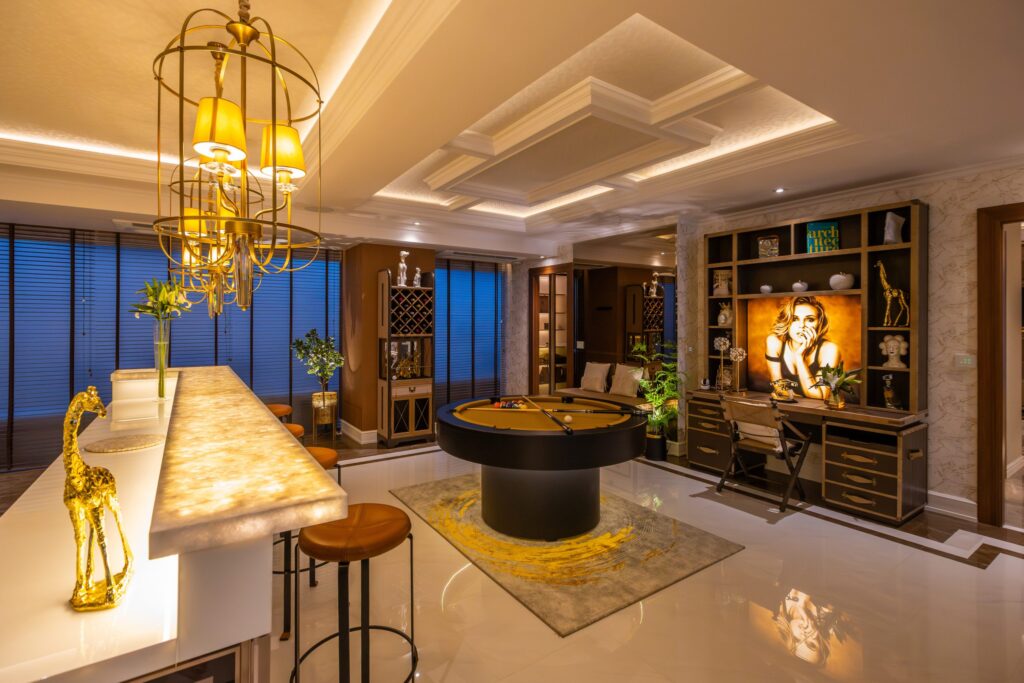 R5SW_0108-scaled